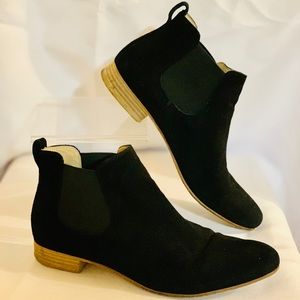 M. Gemi The Deserto Black Suede Bootie